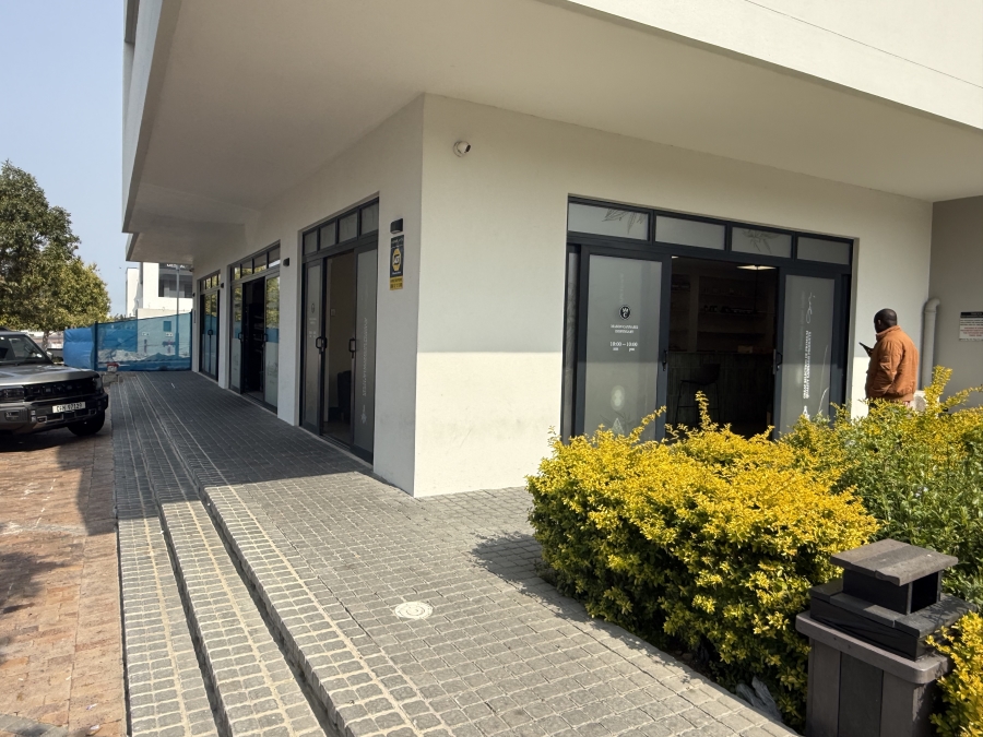 To Let Commercial Property for Rent in Paardevlei Western Cape